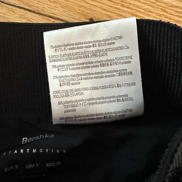 Bershka mesh boxing short in black size S - Picture 6 of 9